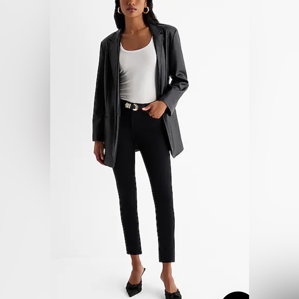 Express Black Mid Rise Skinny Jeans Super Soft Sleek Modern Design - 6r Bnwt